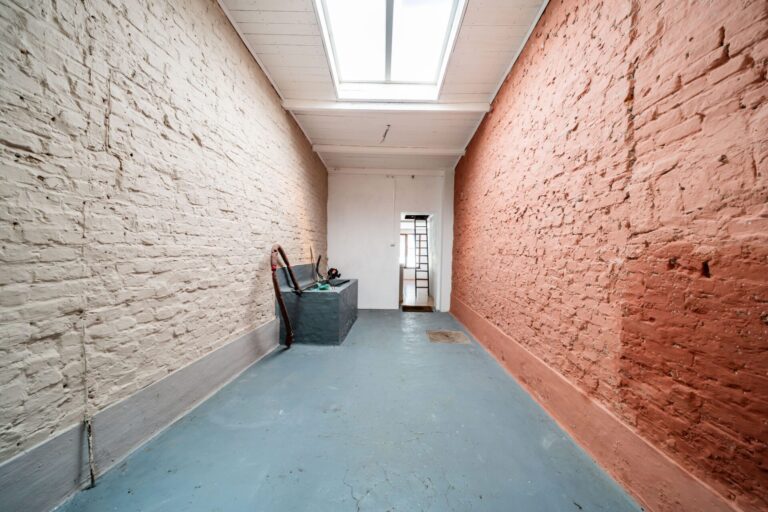 Condrogest - Maison 4 chambres avec grand jardin à vendre à Dinant