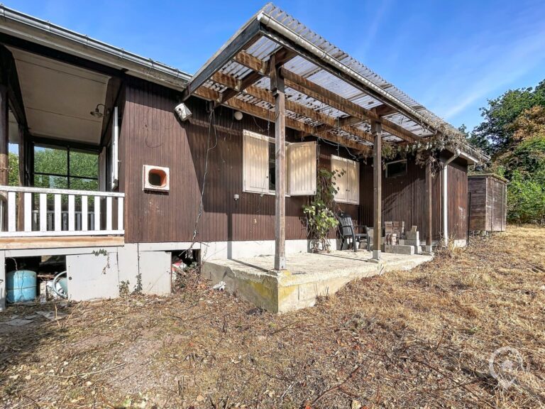 Condrogest - Chalet à rénover sur une parcelle de 32 ares à vendre