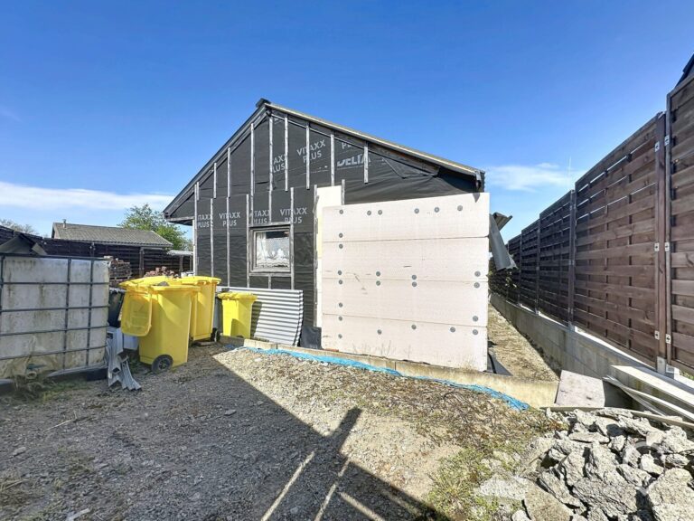 Condrogest - SOUS OPTION !!! Chalet 1 chambre en zone d'habitat à vendre à Noiseux