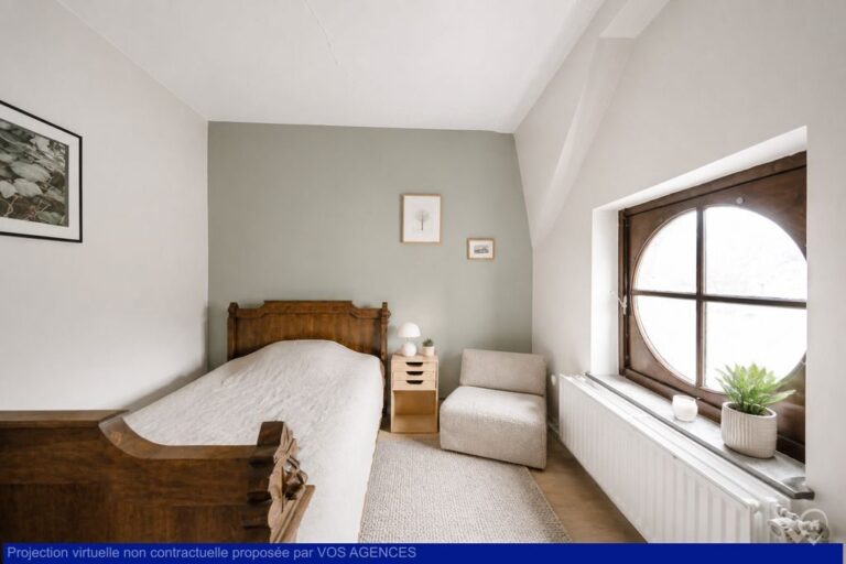 Condrogest - Maison 6 chambres en bord de Meuse à Dinant à vendre