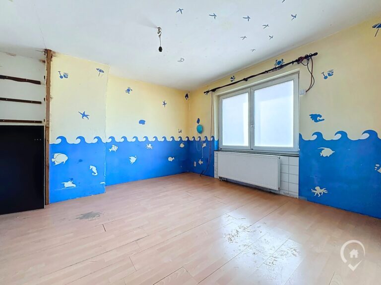 Condrogest - VENDU - Maison avec jardin à rénover à vendre à Forrières