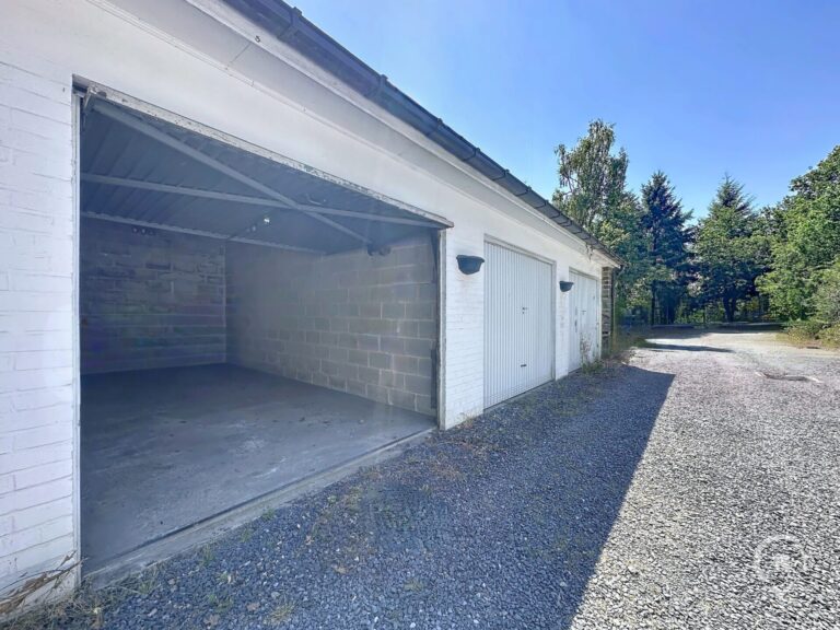 Condrogest - Studio avec cave, garage, balcon et une superbe vue