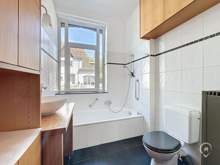 Condrogest - VENDU!! Appartement 2 chambres à vendre à Ciney, avec jardin commun