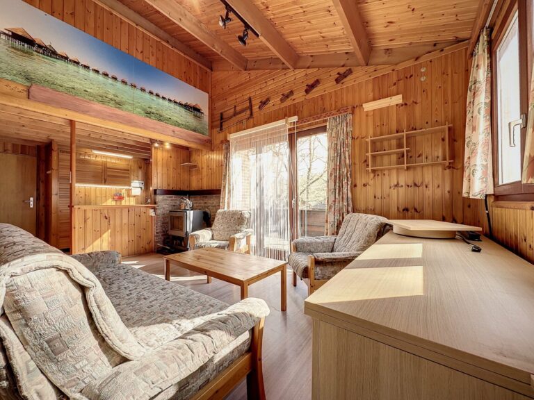 Condrogest - SOUS OPTION - Superbe chalet avec permis pour location touristique