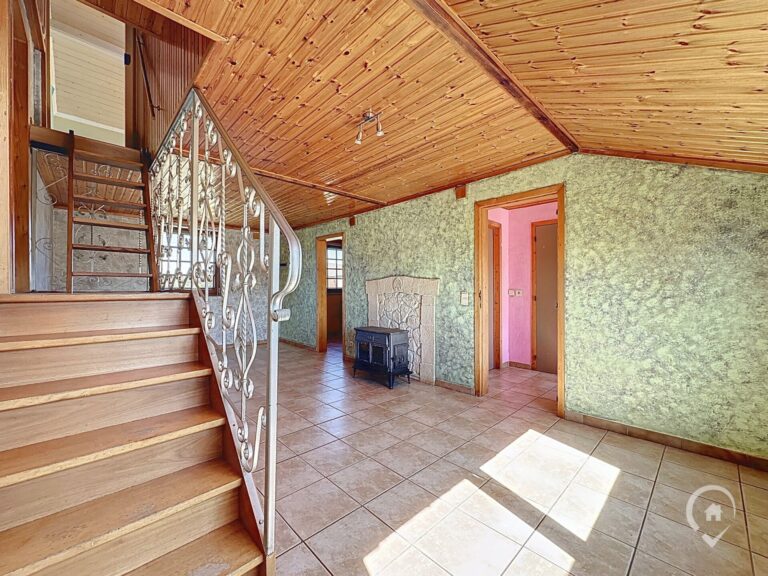 Condrogest - Duplex avec vue sur la campagne, garage et jardin à vendre