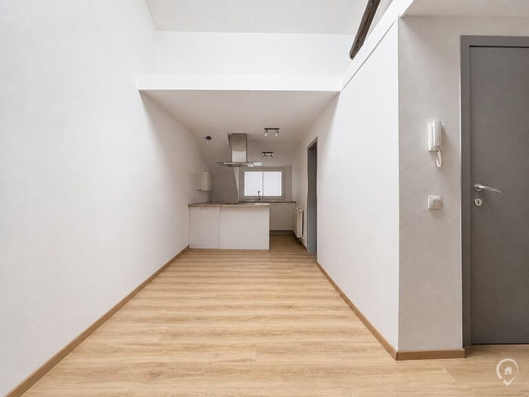 Condrogest - SOUS OPTION !!! Immeuble de rapport à vendre au centre de Ciney