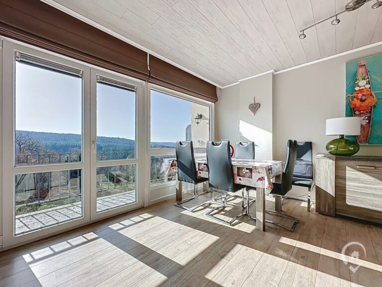 Condrogest - VENDU !!! Appartement rénové à vendre à Nassogne, vue sur la nature