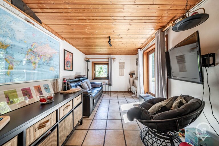 Condrogest - Maison 4 façades à vendre au cœur des bois à Waulsort