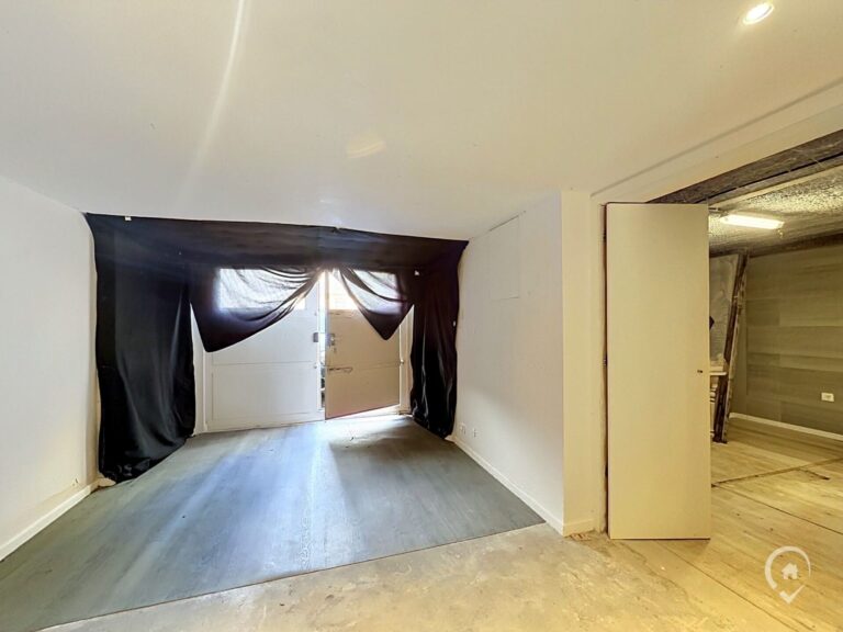 Condrogest - VENDU !!! Magnifique villa à Erpent sur 8 ares avec caves et garage