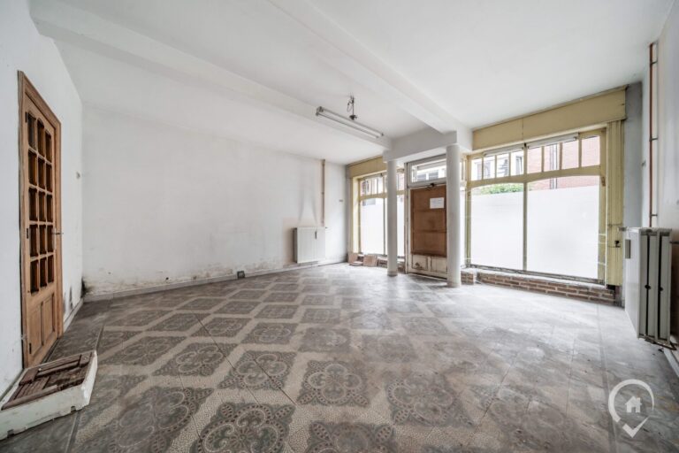 Condrogest - Maison 3 chambres à vendre au centre d'Hastière