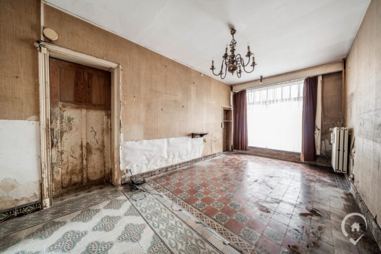 Condrogest - Maison 3 chambres à vendre au centre d'Hastière