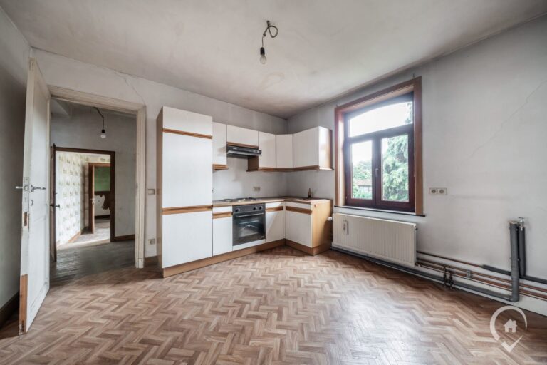 Condrogest - Maison 3 chambres à vendre au centre d'Hastière