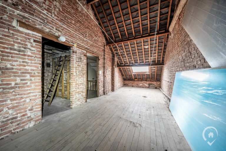 Condrogest - Maison 3 chambres à vendre au centre d'Hastière