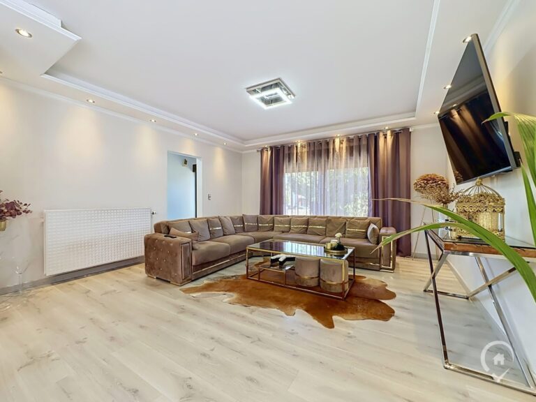Condrogest - Villa 4 chambres, proche des commodités.