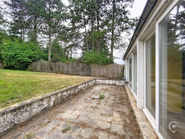 Condrogest - Villa 4 façades à Profondeville avec terrain constructible