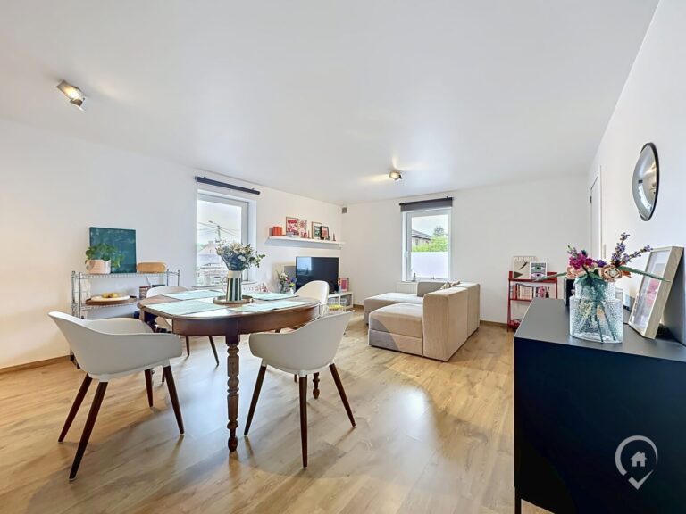 Condrogest - Appartement 1 chambre à vendre à Somme-Leuze