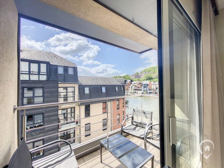 Condrogest - Appartement à vendre avec vue sur Meuse à Dinant