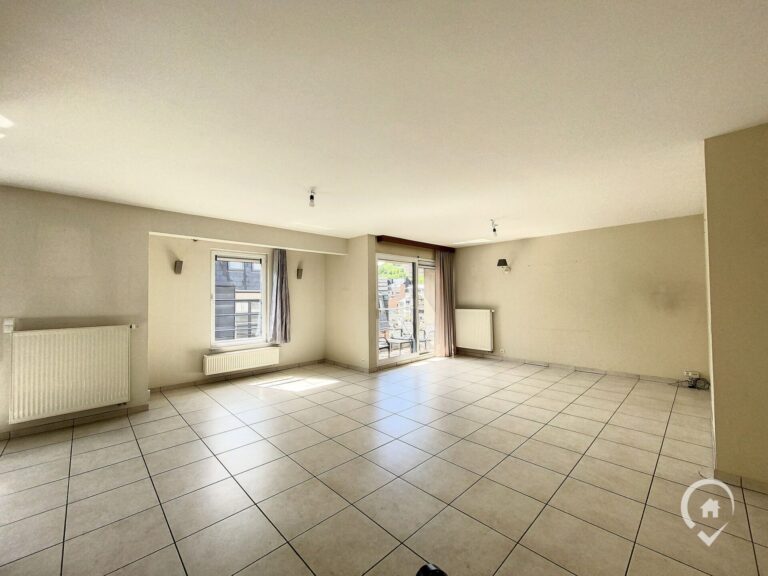 Condrogest - Appartement à vendre avec vue sur Meuse à Dinant