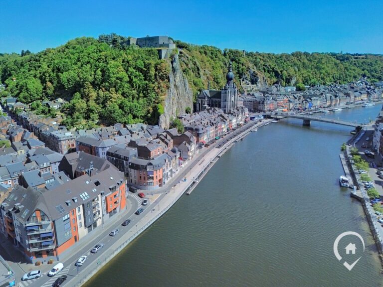 Condrogest - Appartement à vendre avec vue sur Meuse à Dinant