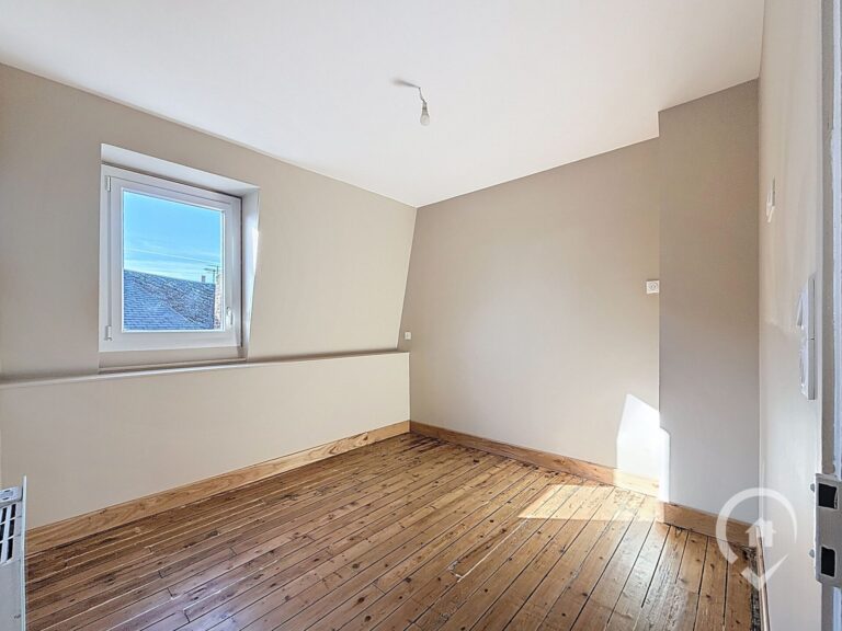 Condrogest - Maison de maître rénovée à vendre à Givet (France)