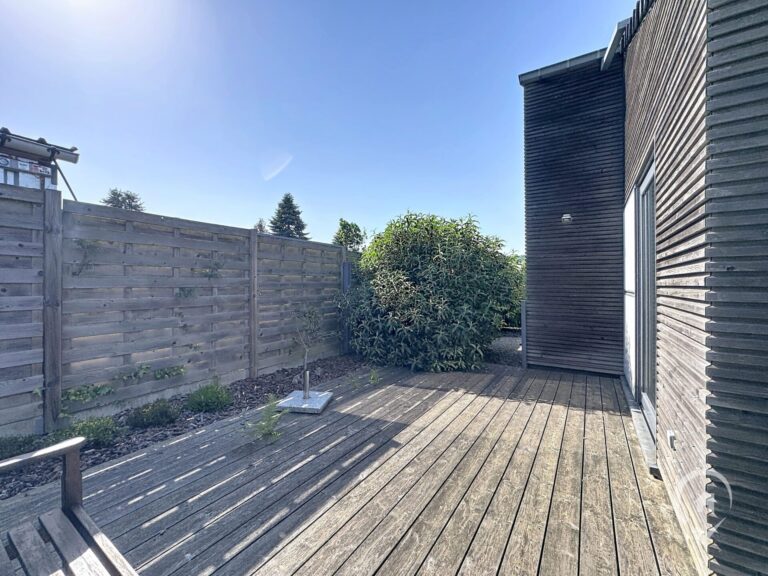 Condrogest - Chalet 4 façades avec terrasse à vendre à Yvoir - La Gayolle