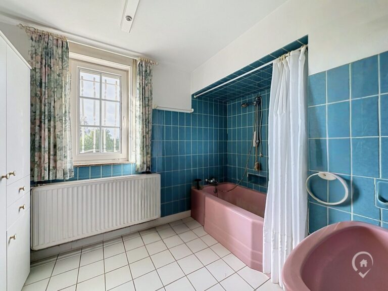 Condrogest - Villa 4 façades 3 chambres à vendre à Haillot