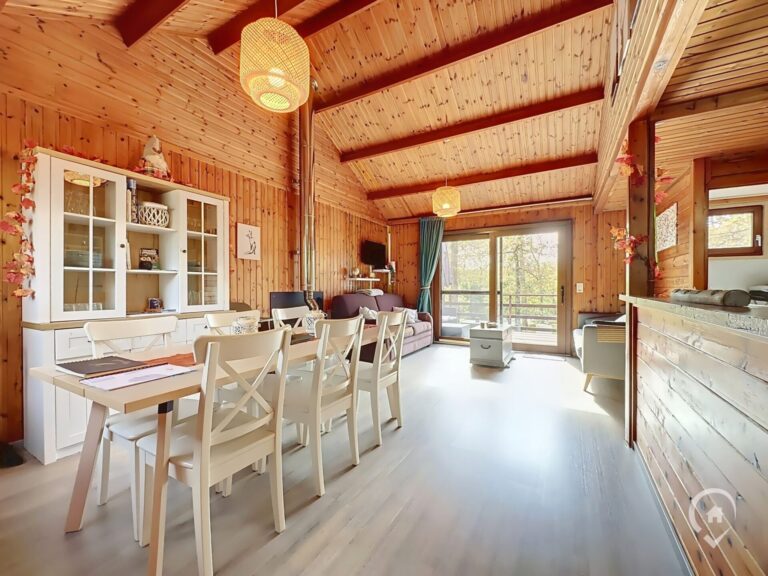 Condrogest - Chalet 3 chambres avec permis pour gîte 6 personnes à vendre