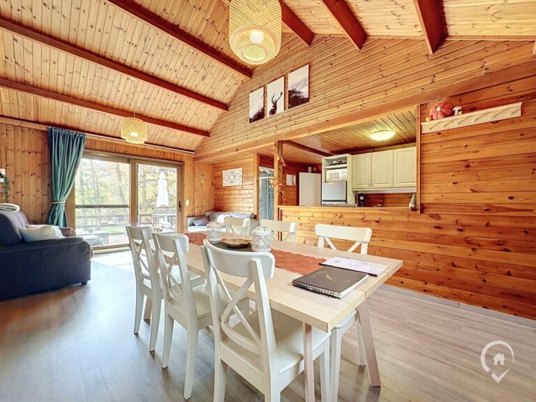 Condrogest - Chalet 3 chambres avec permis pour gîte 6 personnes à vendre