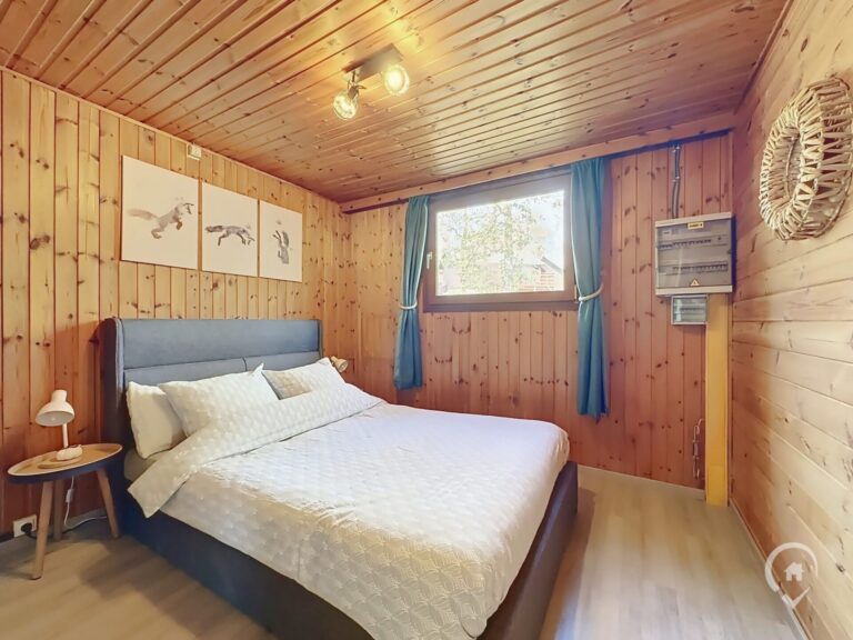 Condrogest - Chalet 3 chambres avec permis pour gîte 6 personnes à vendre
