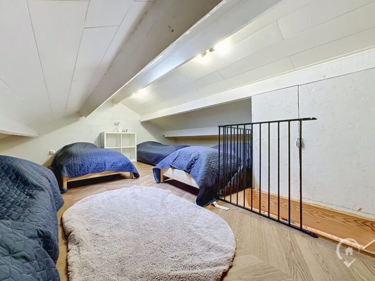 Condrogest - Chalet 3 chambres avec permis pour gîte 6 personnes à vendre