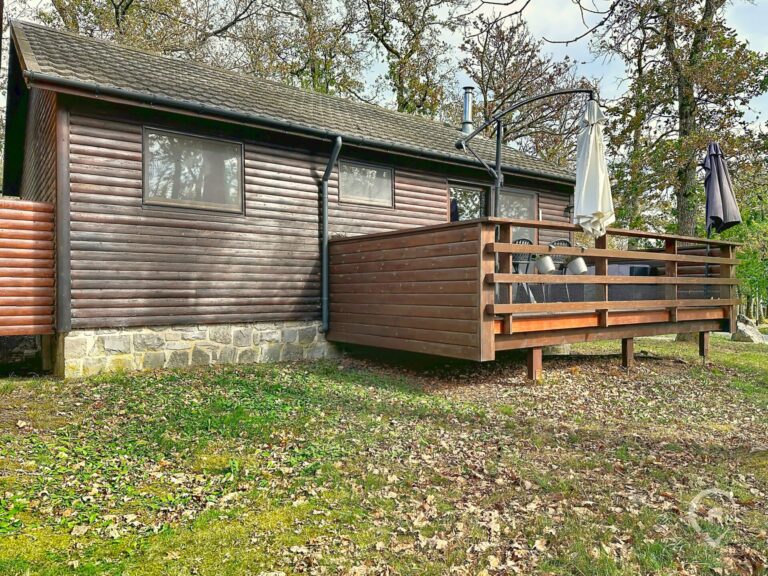 Condrogest - Chalet 3 chambres avec permis pour gîte 6 personnes à vendre
