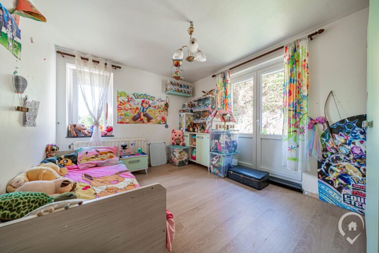 Condrogest - Maison 4 façades 3 chambres à vendre à Hastière