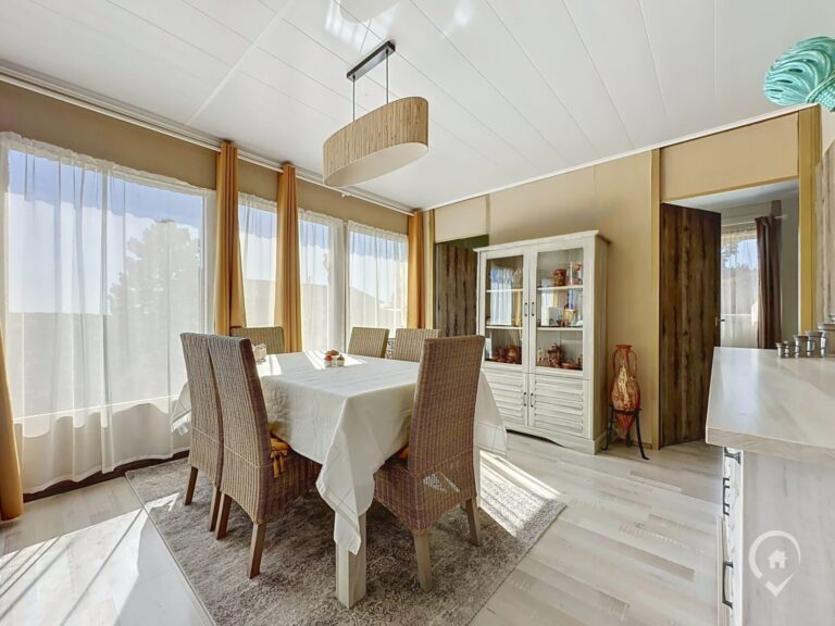 Condrogest - Bungalow 2 chambres à vendre à Somme-Leuze