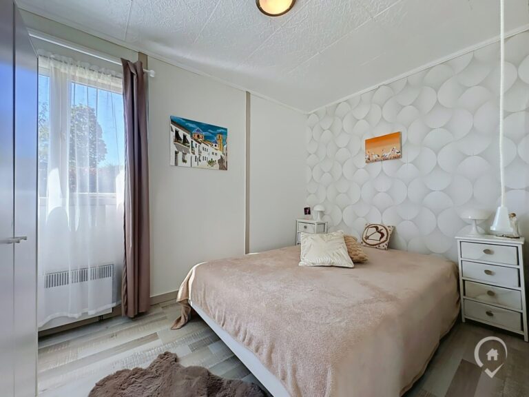 Condrogest - Bungalow 2 chambres à vendre à Somme-Leuze