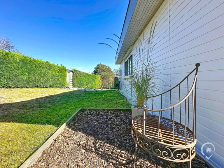Condrogest - Bungalow 2 chambres à vendre à Somme-Leuze