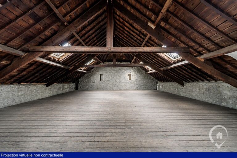 Condrogest - Spacieuse maison en pierre de 200m² à vendre à Agimont