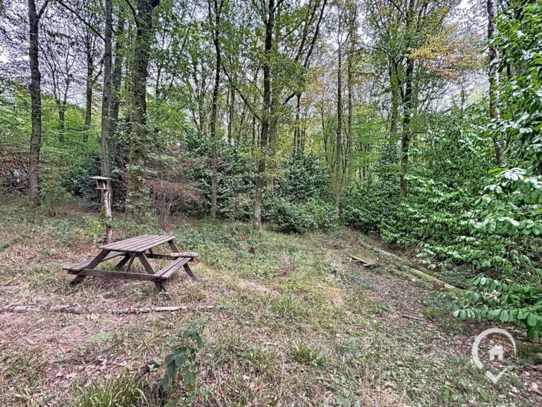Condrogest - Chalet à vendre à Annevoie – bois de Marly
