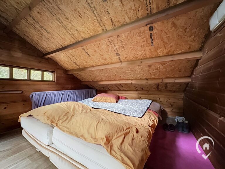 Condrogest - Chalet à vendre à Annevoie – bois de Marly