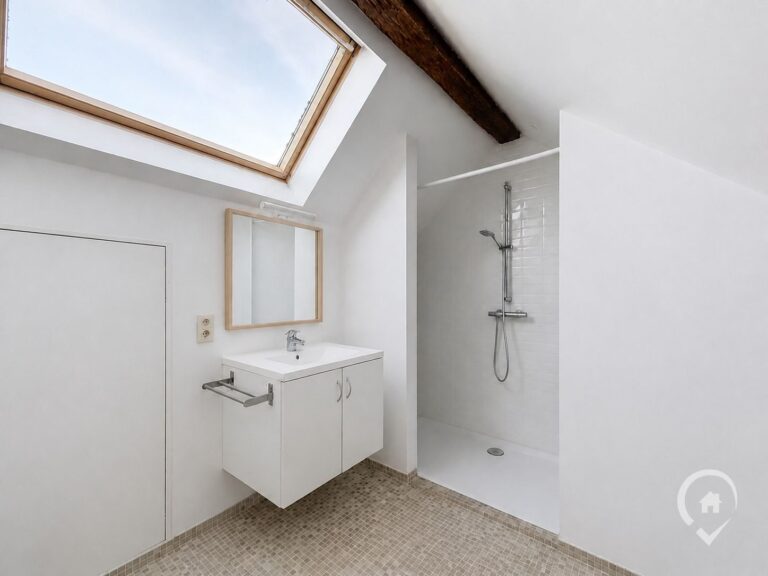 Condrogest - Maison 4 chambres entièrement rénovée à vendre à Barcenal