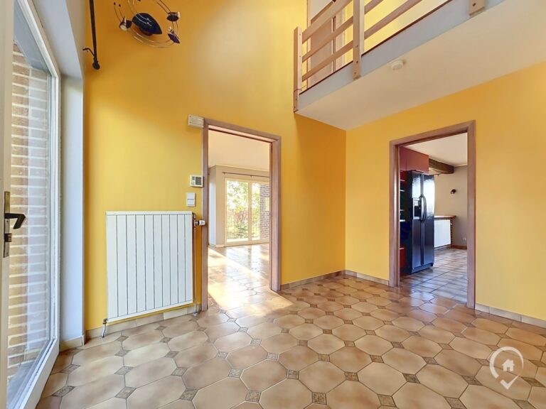 Condrogest - Maison 5 chambres avec 2 salles bains dont une PMR