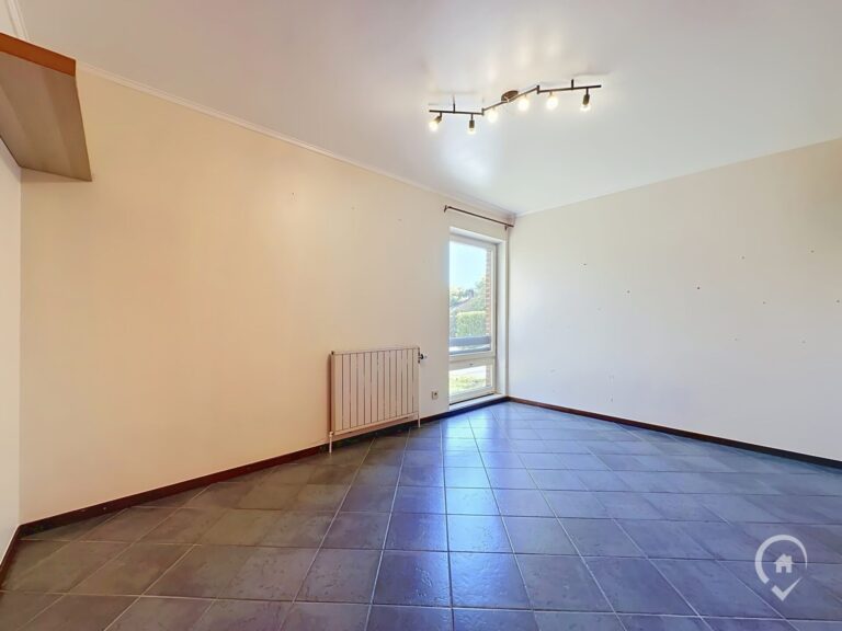 Condrogest - Maison 5 chambres avec 2 salles bains dont une PMR