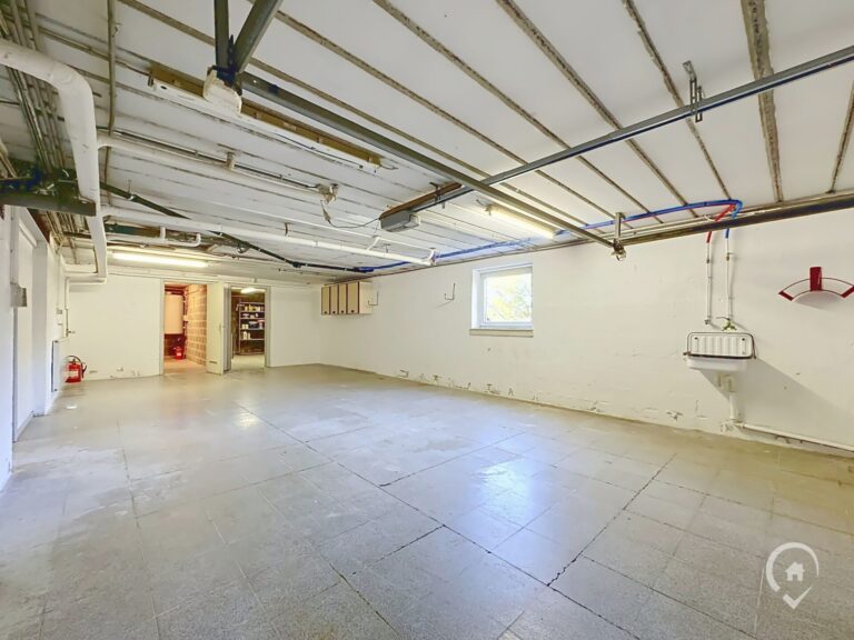 Condrogest - Maison 5 chambres avec 2 salles bains dont une PMR