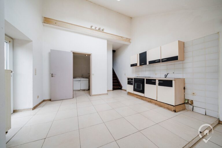 Condrogest - Maison 3 chambres à vendre au centre de Ciney