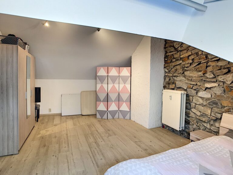 Condrogest - Appartement 1 chambre à Jemelle